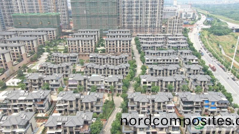 澳(ao)海望洲(zhou)府一(yi)期别墅太阳(yang)能热水系统(tong)工程