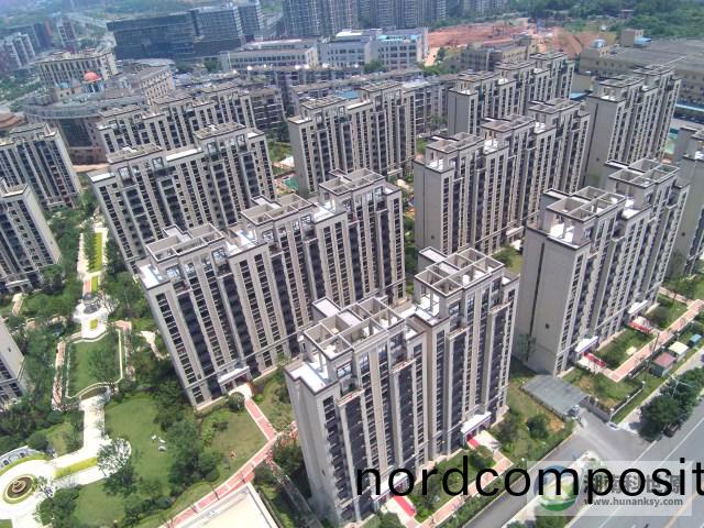 小区(qu)阳台(tai)壁(bi)挂(gua)太(tai)阳(yang)能热水系(xi)统